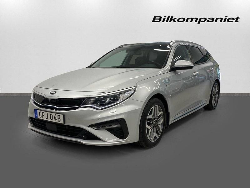 Grå Begagnad 2019 Kia Optima Hybrid Advance Sedan | 199 900 kr (Lite dyr) - Bild 1/4