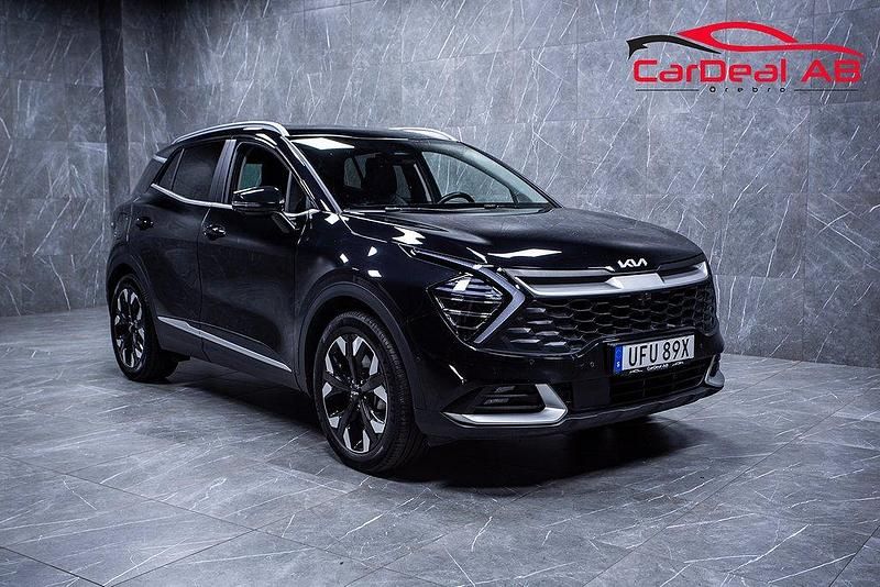 Svart Begagnad 2023 Kia Sportage 3 SUV | 359 800 kr (Bra pris) - Bild 1/4
