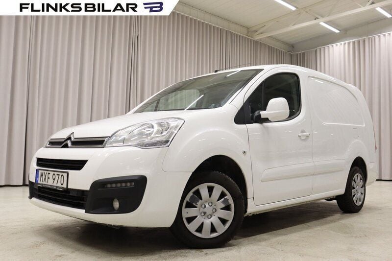 Vit Begagnad 2017 Citroën Berlingo Propack Edition Minibuss | 99 900 kr (Marknadspris) - Bild 1/4