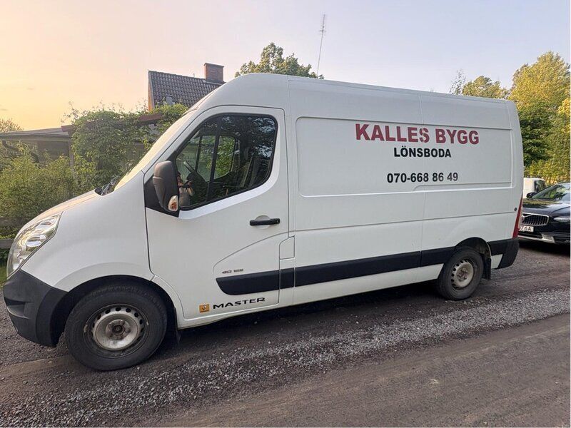 Vit Begagnad 2013 Renault Master Van | 110 000 kr (Bra pris) - Bild 1/4
