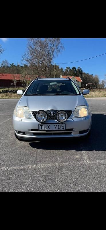 Begagnad 2002 Toyota Corolla Kombi | 24 000 kr (Lite dyr) - Bild 1/4