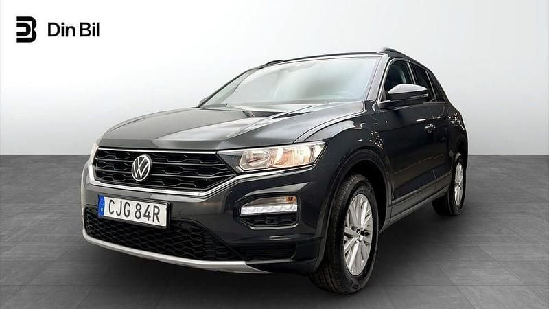 Grå Begagnad 2021 VW T-Roc Style SUV | 229 500 kr (Marknadspris) - Bild 1/4