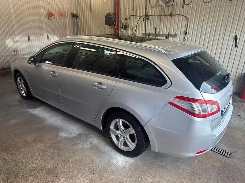 Begagnad Peugeot 508 SW 111 HK (81 kW) 2011 Kombi
