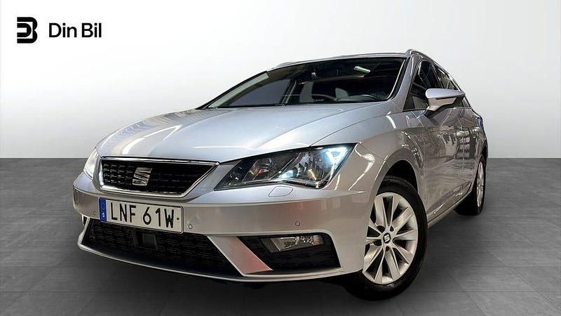 Silver Begagnad 2019 Seat Leon Style Kombi | 149 900 kr (Marknadspris) - Bild 1/4