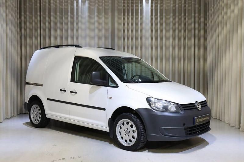 Begagnad VW Caddy 102 HK (75 kW) 2013 Vit Minibuss