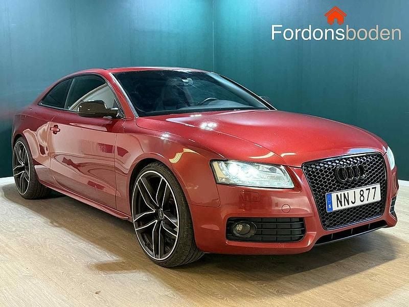 Röd Begagnad 2011 Audi S5 Sportkupé | 219 800 kr (Bra pris) - Bild 1/4