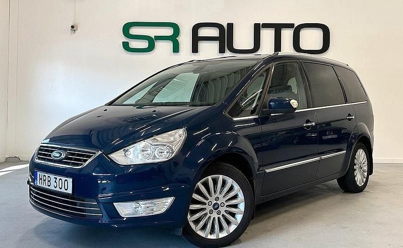 Blå Begagnad 2012 Ford Galaxy Titanium Minibuss | 89 900 kr (Marknadspris) - Bild 1/4