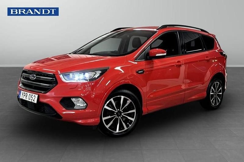 Begagnad Ford Kuga ST-Line 151 HK (111 kW) 2018 Röd SUV