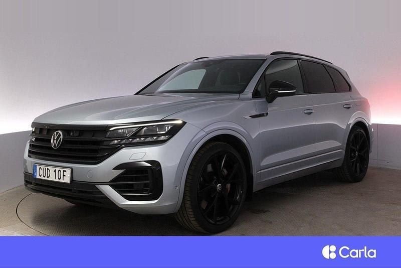 Silver Begagnad 2023 VW Touareg R SUV | 718 900 kr (Marknadspris) - Bild 1/4