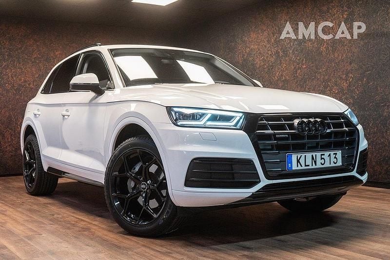 Vit Begagnad 2020 Audi Q5 SUV | 338 500 kr (Marknadspris) - Bild 1/4