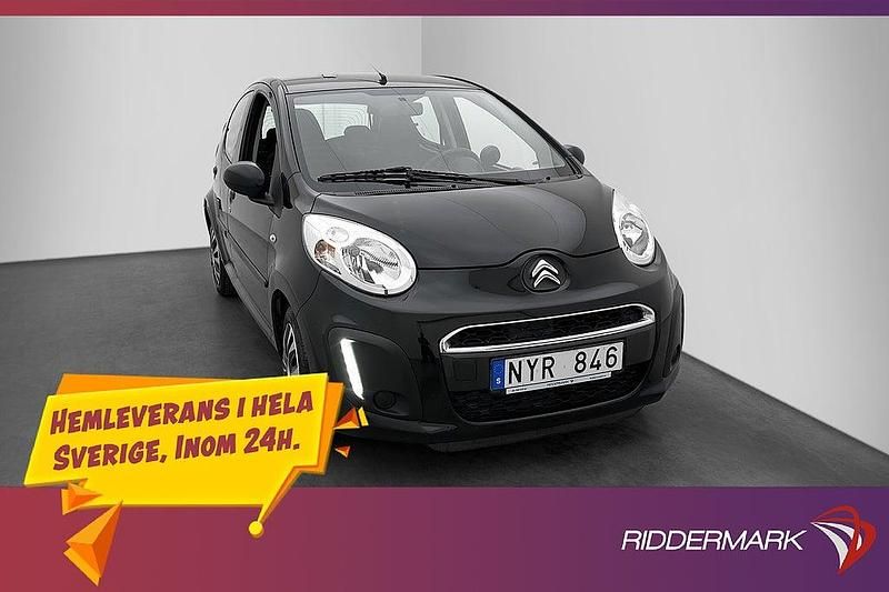 Svart Begagnad 2013 Citroën C1 Halvkombi | 64 900 kr (Marknadspris) - Bild 1/3