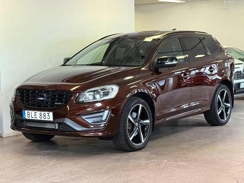 Brun Begagnad 2014 Volvo XC60 R-Design SUV | 199 900 kr (Lite dyr) - Bild 1/4