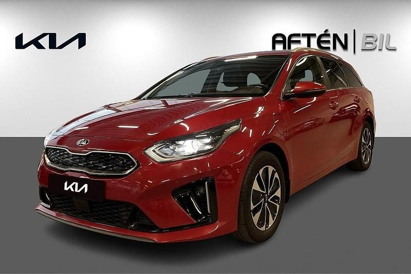 Röd Begagnad 2021 Kia Ceed Advance Kombi | 205 000 kr (Marknadspris) - Bild 1/3