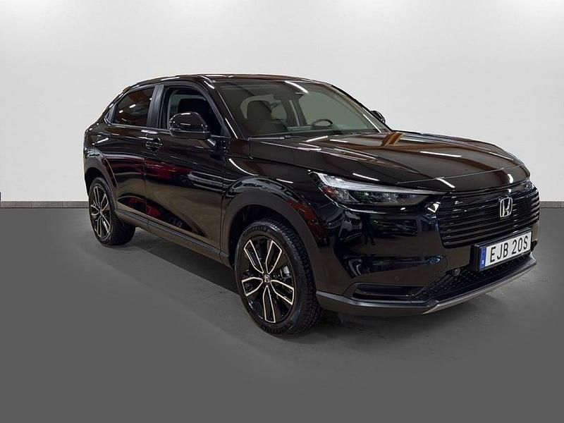 Begagnad Honda HR-V Elegance 146 HK (107 kW) 2023 Crystal black pearl SUV