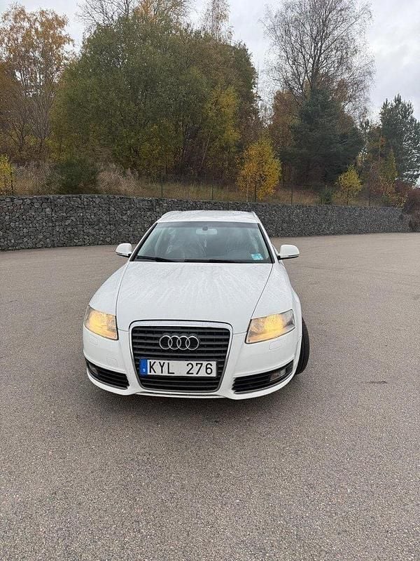 Vit Begagnad 2011 Audi A6 Proline Kombi | 38 000 kr (Superpris) - Bild 1/4