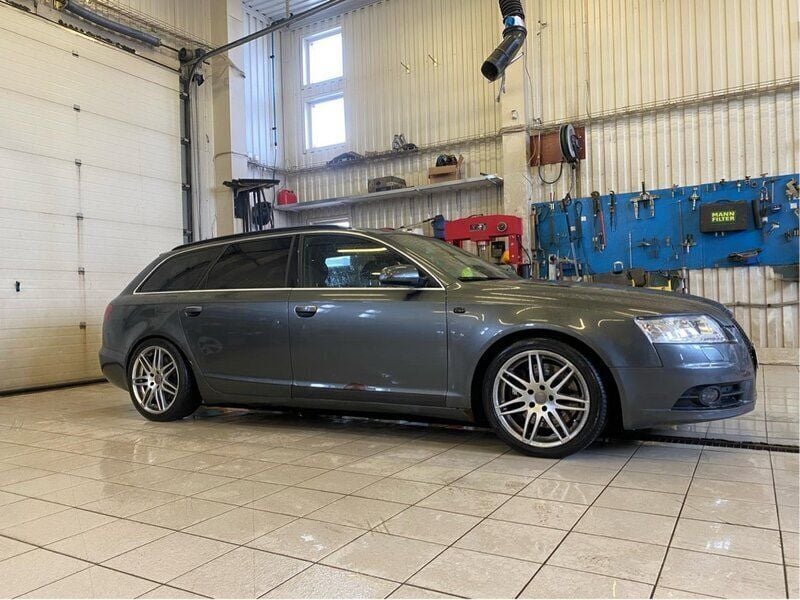 Grå Begagnad 2007 Audi A6 S-Line Kombi | 35 000 kr (Marknadspris) - Bild 1/4