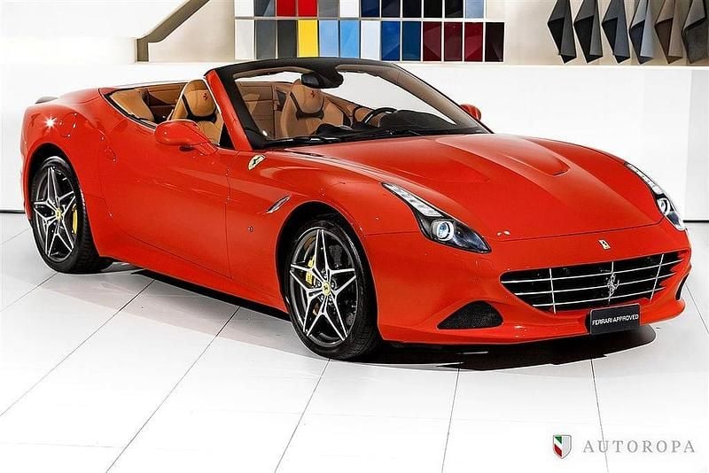 Rosso corsa Begagnad 2014 Ferrari California Cab | 1 495 000 kr - Bild 1/4