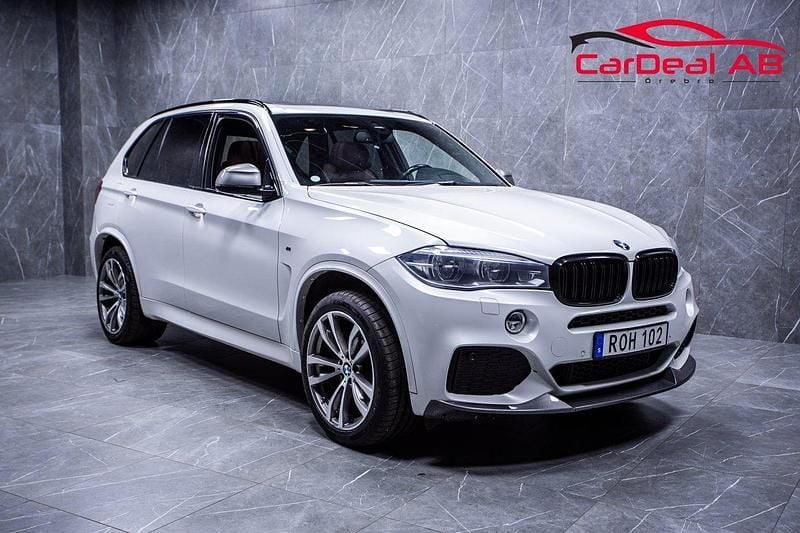Vit Begagnad 2013 BMW X5 M Sport SUV | 284 800 kr (Bra pris) - Bild 1/4