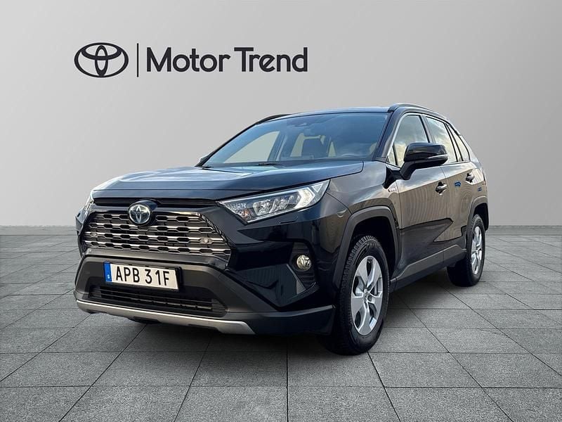 Begagnad Toyota RAV4 Hybrid Active 224 HK (164 kW) 2020 Svart SUV