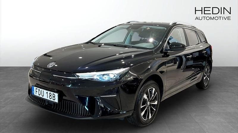 Svart Begagnad 2022 MG MG5 EV Comfort Kombi | 194 900 kr (Marknadspris) - Bild 1/4