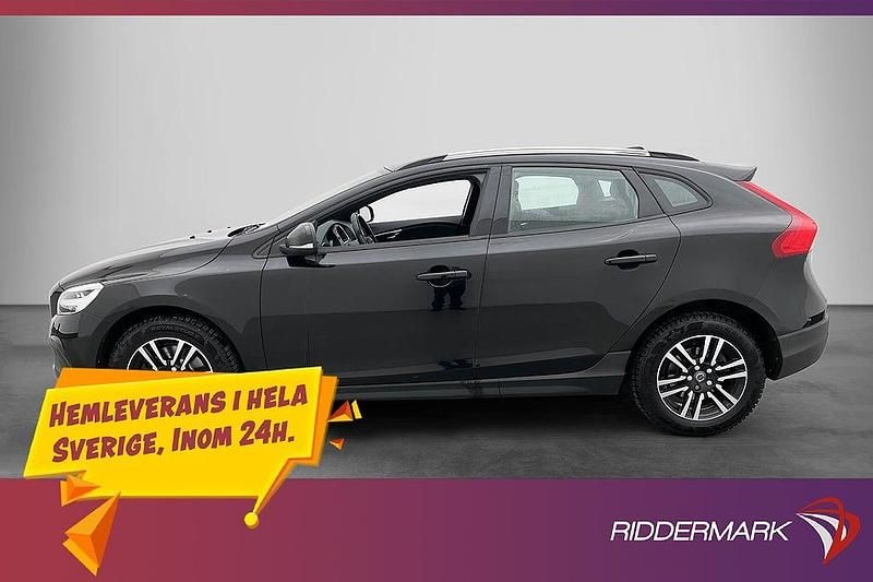Begagnad Volvo V40 150 HK (110 kW) 2017 Svart Halvkombi