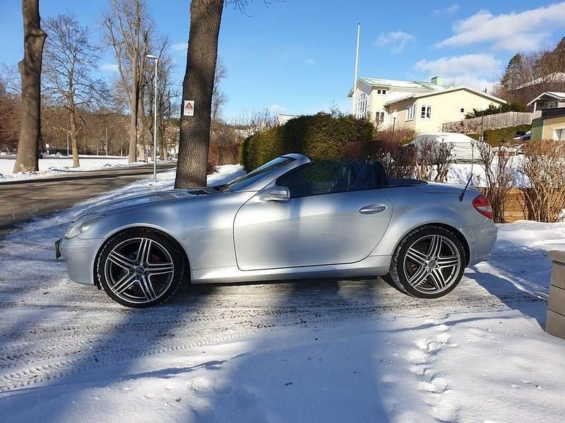 Begagnad Mercedes SLK200 163 HK (119 kW) 2004 Silver Cab