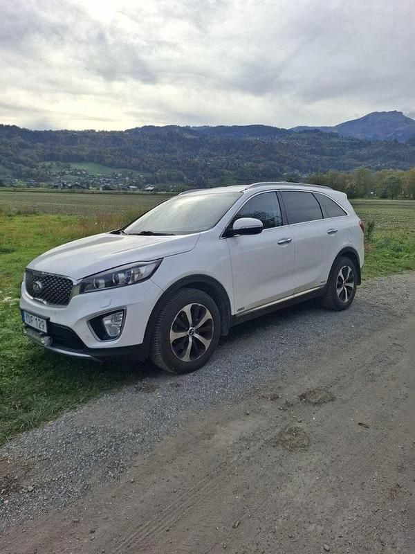 Vit Begagnad 2016 Kia Sorento SUV | 185 000 kr (Bra pris) - Bild 1/3