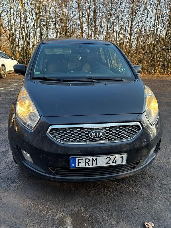 Begagnad Kia Venga 90 HK (66 kW) 2011 Halvkombi