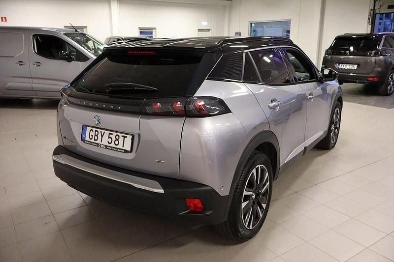 Begagnad Peugeot e-2008 GTi 100 kW (136 HK) 2021 Grå SUV