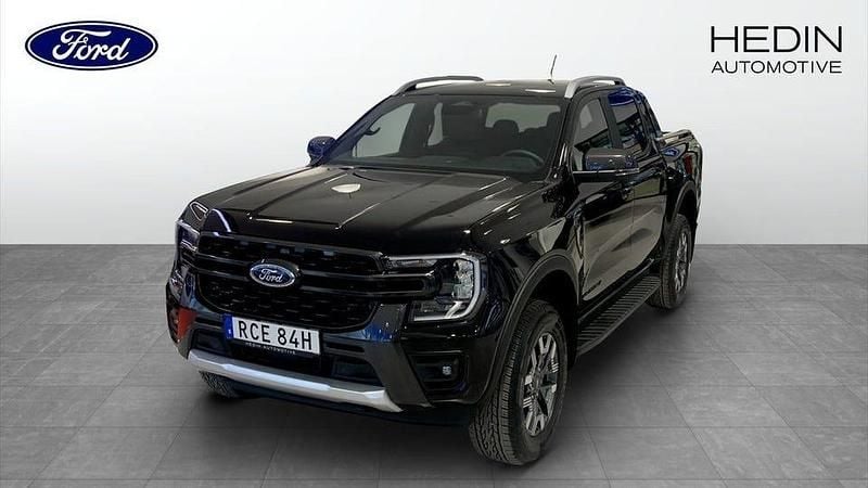 Svart Begagnad 2025 Ford Ranger Wildtrack Pickup | 737 375 kr (Marknadspris) - Bild 1/4