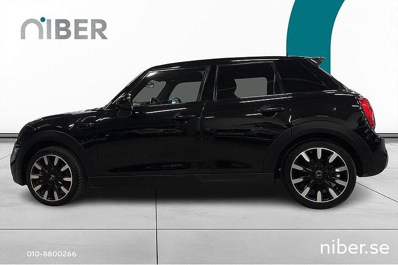 Begagnad Mini Cooper S Chili 192 HK (141 kW) 2017 Svart Halvkombi