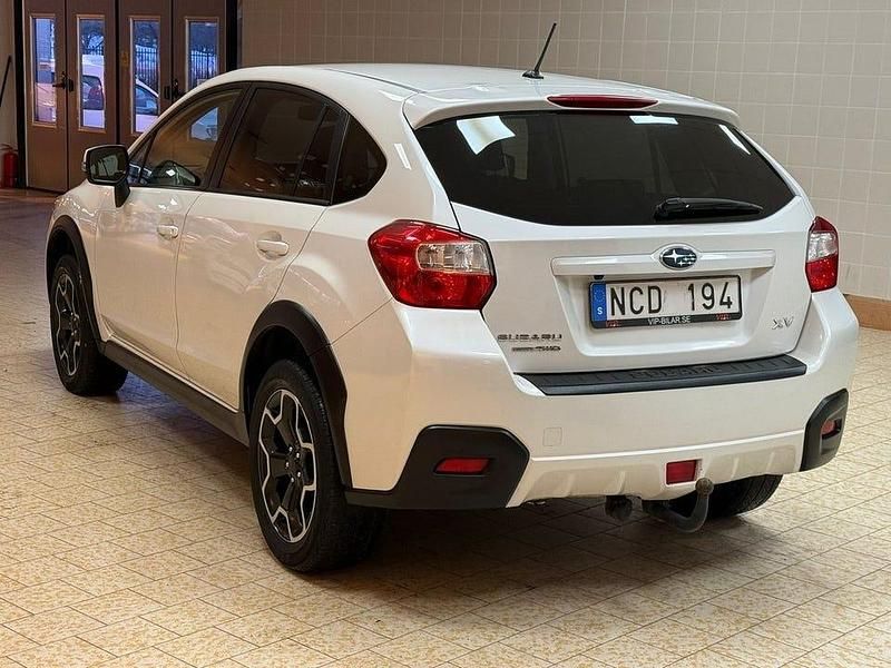 Begagnad Subaru XV 150 HK (110 kW) 2012 Vit SUV