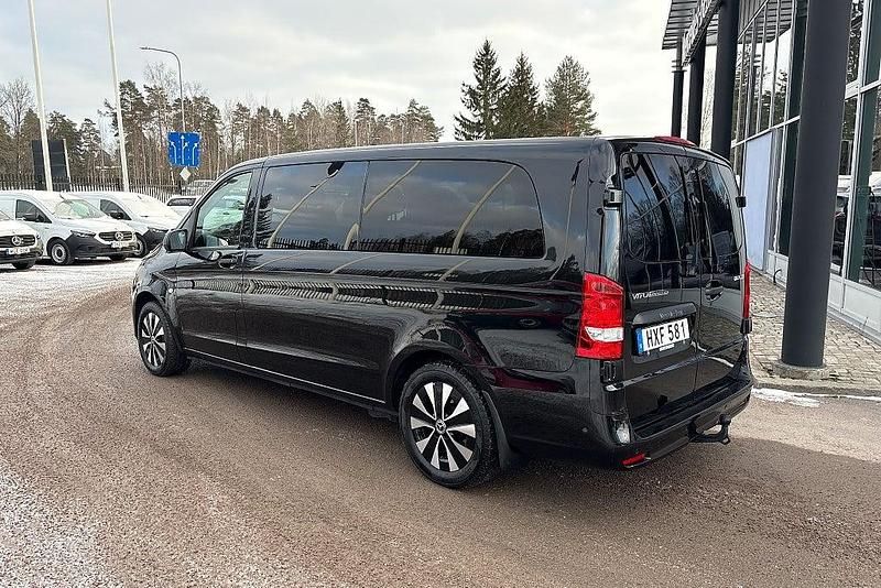 Begagnad Mercedes Vito 163 HK (119 kW) 2023 Svart Van