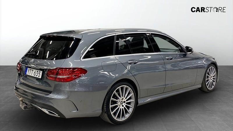 Begagnad Mercedes C220 AMG line 194 HK (142 kW) 2018 Grå Kombi