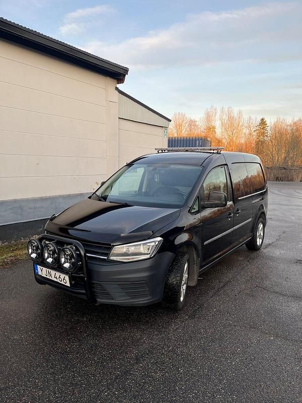 Begagnad 2017 VW Caddy Maxi Minibuss | 75 000 kr - Bild 1/4