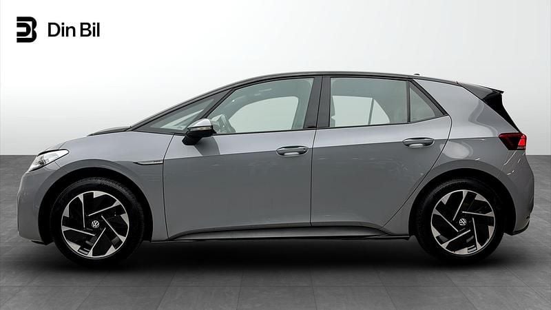 Begagnad VW ID.3 Pro Performance 150 kW (204 HK) 2023 Grå Halvkombi