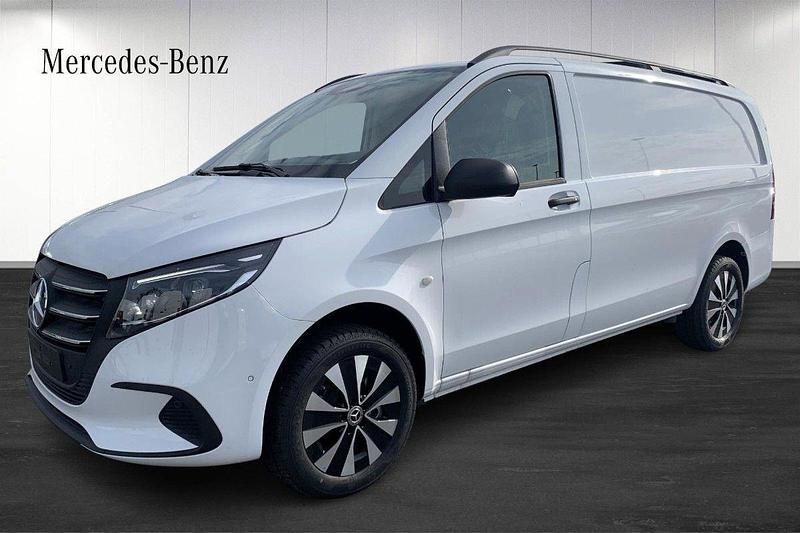 Vit (white) Ny 2024 Mercedes Vito Minibuss | 642 681 kr (Marknadspris) - Bild 1/4