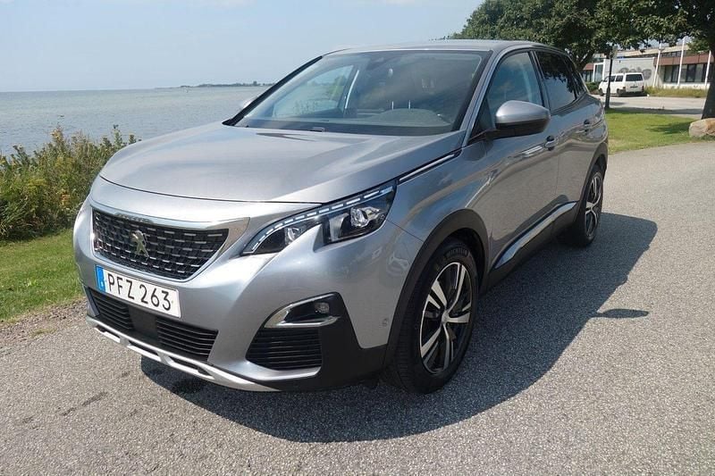 Okänd Begagnad 2017 Peugeot 3008 Allure SUV | 109 000 kr (Marknadspris) - Bild 1/4