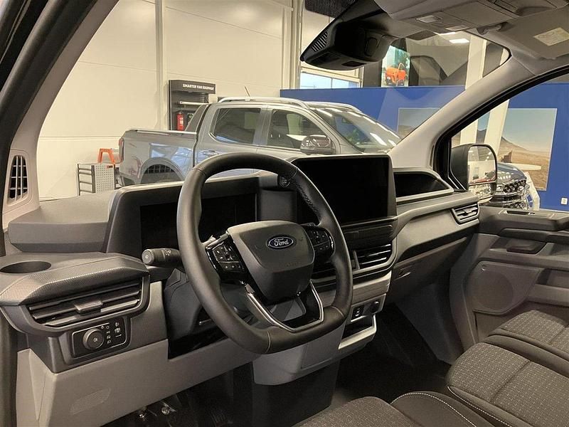 Begagnad Ford Transit Custom Trend 136 HK (100 kW) 2024 Svart Van