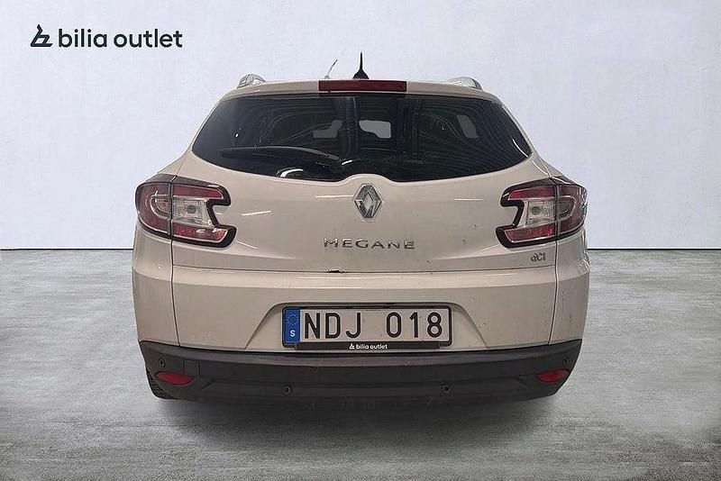 Begagnad Renault Mégane III 110 HK (80 kW) 2013 Vit Kombi