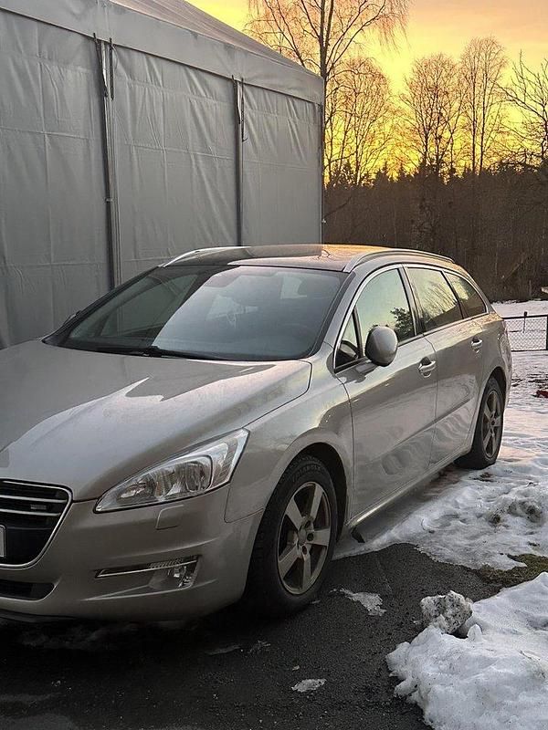 Brun Begagnad 2012 Peugeot 508 Kombi | 25 000 kr (Bra pris) - Bild 1/2