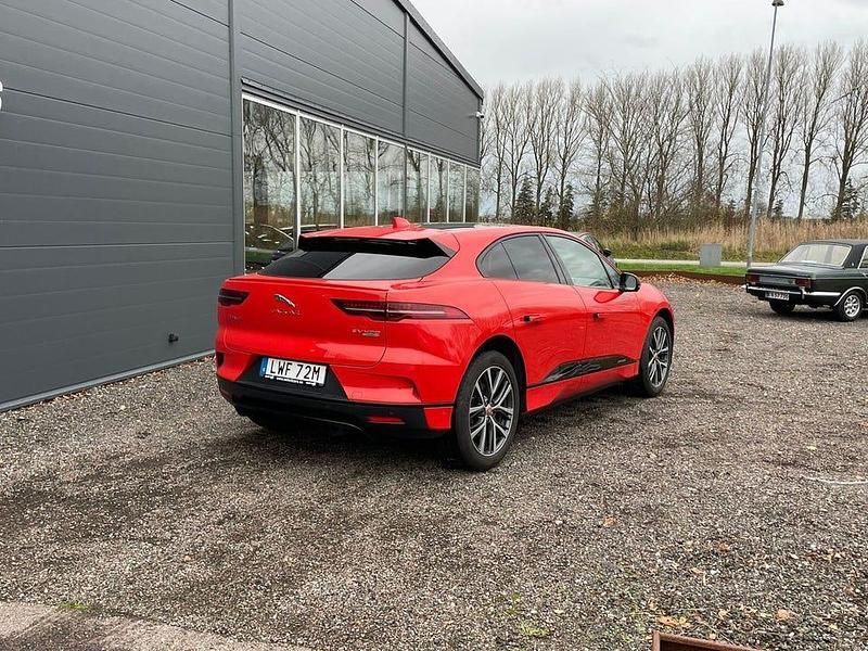 Begagnad Jaguar I-Pace First Edition 294 kW (400 HK) 2019 Röd SUV