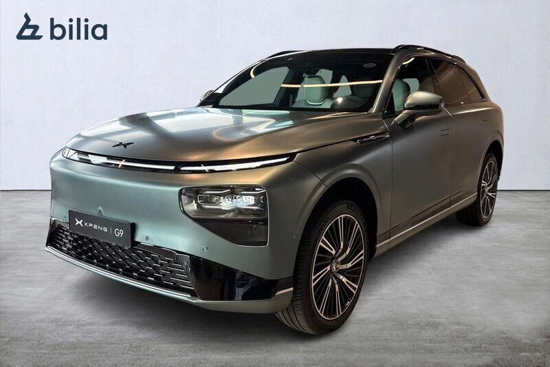 Grön Begagnad 2024 XPENG G9 AWD Performance SUV | 849 000 kr (Marknadspris) - Bild 1/4