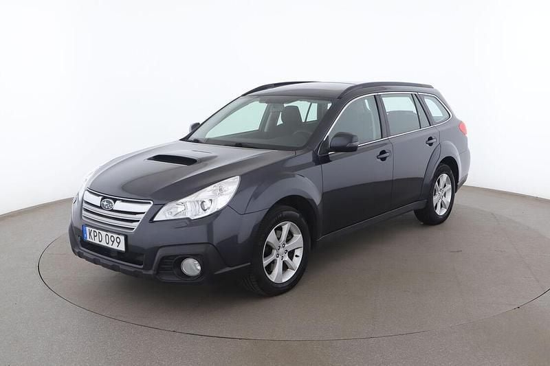 Mörkgrå Begagnad 2014 Subaru Outback SUV | 141 000 kr (Marknadspris) - Bild 1/3