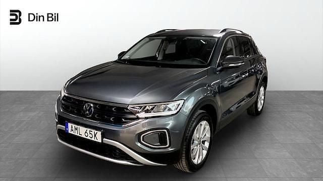 Grå Begagnad 2024 VW T-Roc Edition SUV | 329 900 kr (Dyr) - Bild 1/4