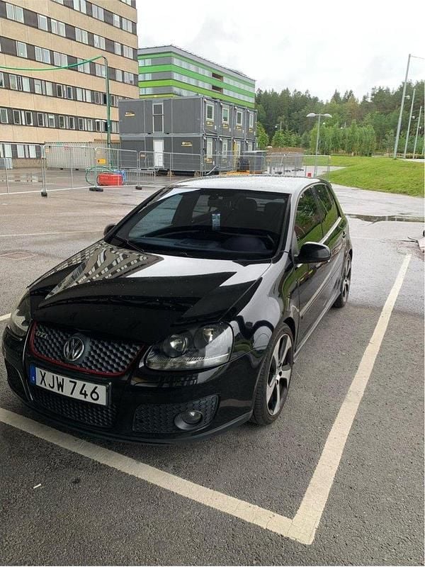Svart Begagnad 2006 VW Golf V GTI Halvkombi | 78 000 kr (Dyr) - Bild 1/1