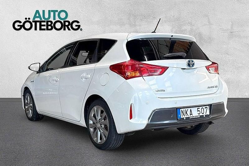 Begagnad Toyota Auris 2013 Vit