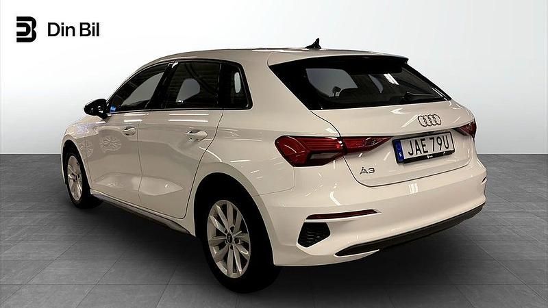 Begagnad Audi A3 Sportback Proline 150 HK (110 kW) 2023 Vit Halvkombi