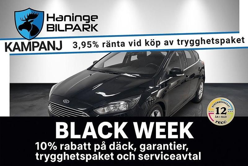 Svart Begagnad 2015 Ford Focus Titanium Halvkombi | 99 995 kr (Marknadspris) - Bild 1/3
