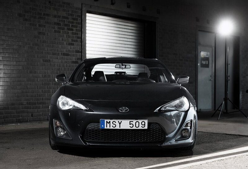 Begagnad Toyota GT86 GT 200 HK (147 kW) 2012 Mörkgrå (grå) Sportkupé